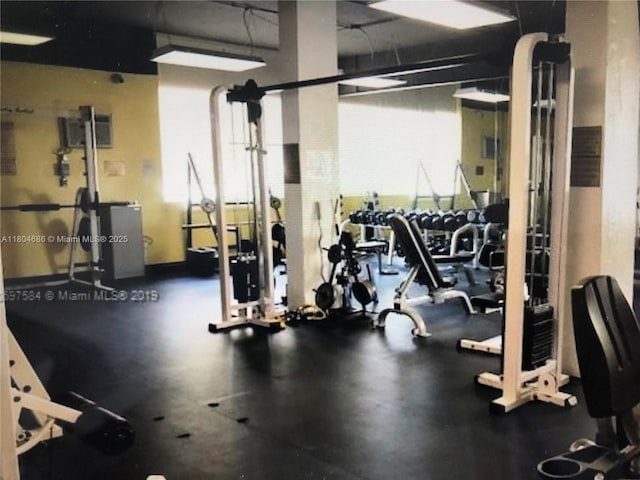 150 SE 25th Rd Unit 14H, Miami, FL 33129 - view of exercise room