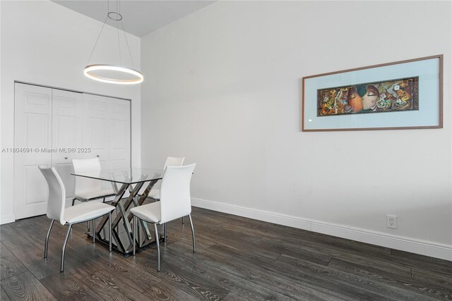 6770 Indian Creek Dr Unit Tsa1, Miami Beach, FL 33141 - dining space featuring wood finished floors and baseboards
