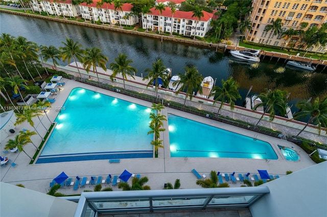2950 NE 188th St Unit 540, Aventura, FL 33180 - community pool with a water view