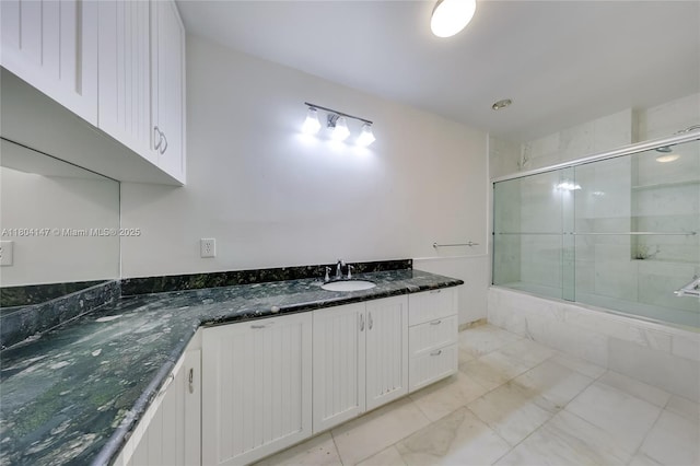 6400 Caballero Blvd, Coral Gables, FL 33146 - full bath featuring double vanity and bath / shower combo with glass door