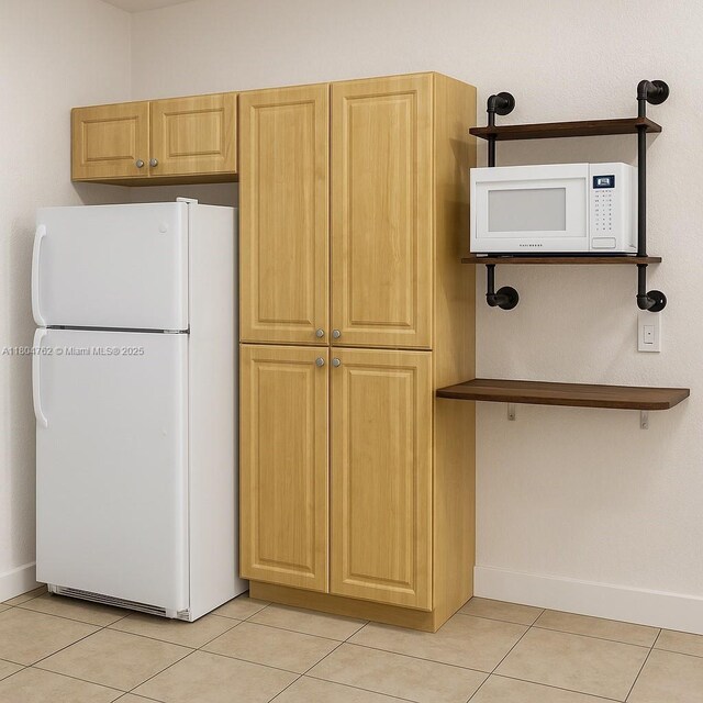 1021 NW 3rd St Unit 106, Miami, FL 33128 - photo 2