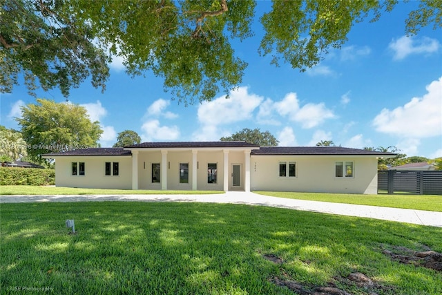 7843 SW 166th St, Palmetto Bay, FL 33157 - view of front facade with stucco siding