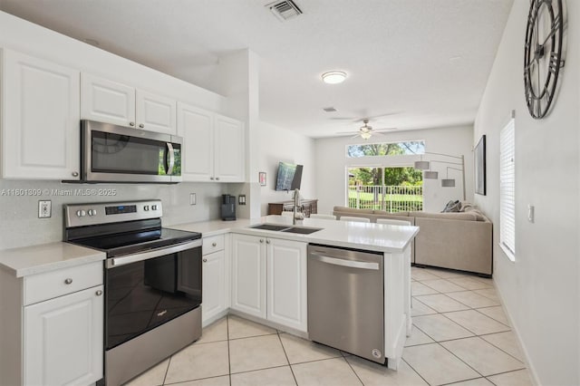 1288 Chinaberry Dr, Weston, FL 33327