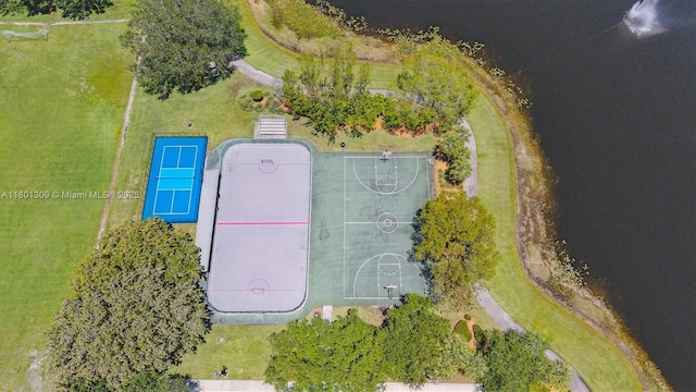 1288 Chinaberry Dr, Weston, FL 33327