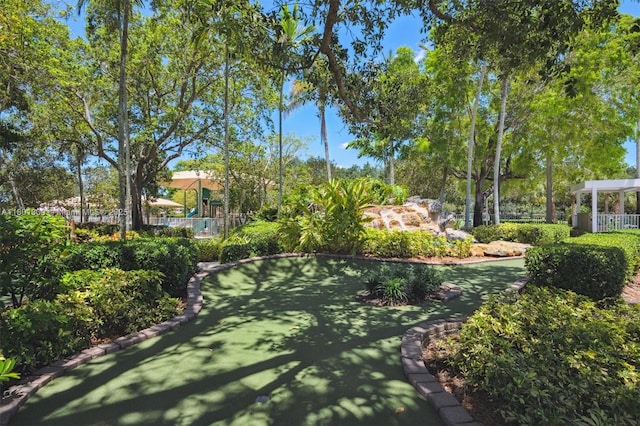 1288 Chinaberry Dr, Weston, FL 33327