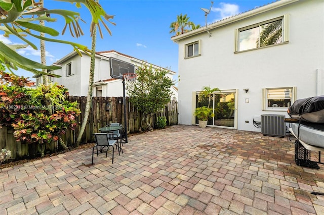 922 SW 148th Pl, Miami, FL 33194 - view of patio / terrace with fence and central AC