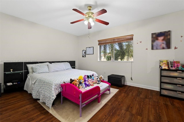 922 SW 148th Pl, Miami, FL 33194 - bedroom featuring wood finished floors, baseboards, and a ceiling fan