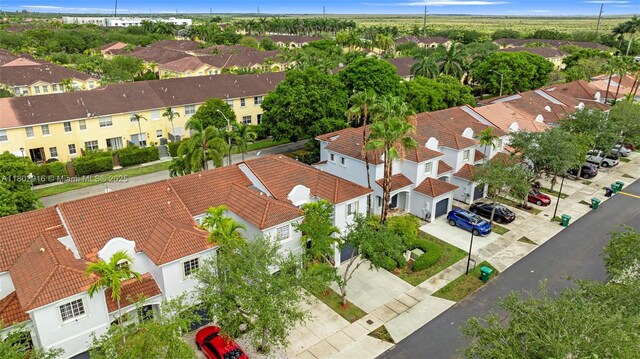 922 SW 148th Pl, Miami, FL 33194 - aerial perspective of suburban area