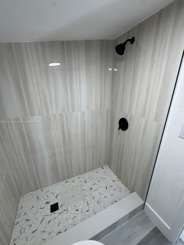 1794 NW 74th Ter, Miami, FL 33147 - bathroom featuring tiled shower