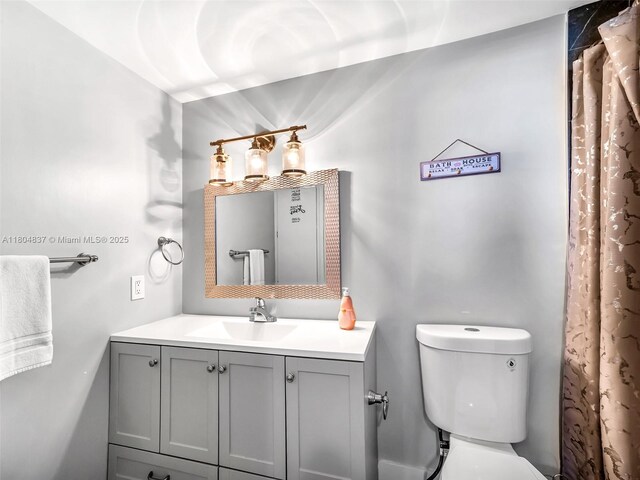 3800 Hillcrest Dr Unit 907, Hollywood, FL 33021 - full bathroom featuring toilet and vanity