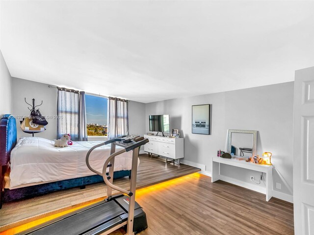 3800 Hillcrest Dr Unit 907, Hollywood, FL 33021 - bedroom with wood finished floors and baseboards