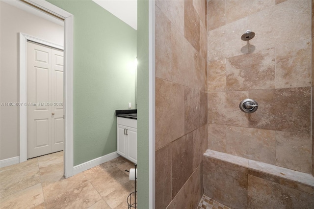 3324 Miller Ave, Lake Placid, FL 33852 - full bathroom featuring tiled shower, vanity, and baseboards