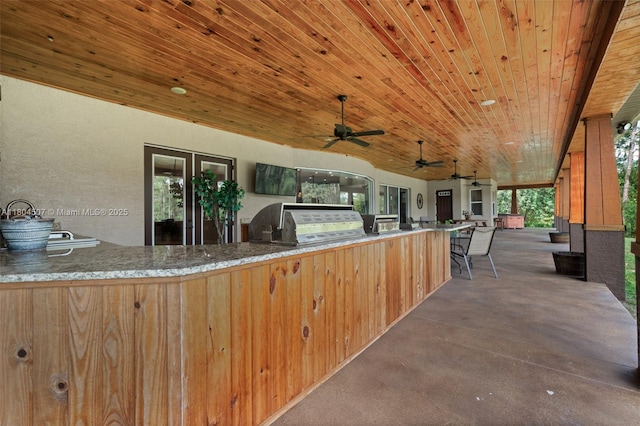 3324 Miller Ave, Lake Placid, FL 33852 - view of patio / terrace featuring area for grilling and a ceiling fan