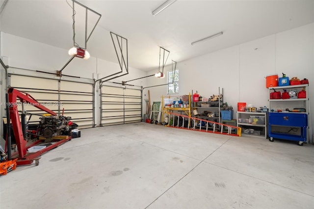 3324 Miller Ave, Lake Placid, FL 33852 - garage with a garage door opener