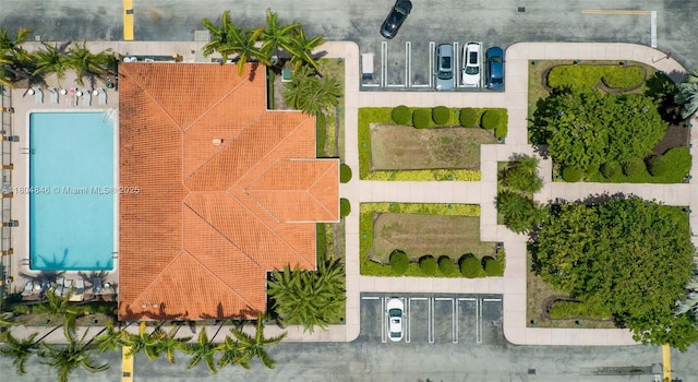 7330 NW 114th Ave Unit 304-5, Doral, FL 33178 - aerial view of a pool