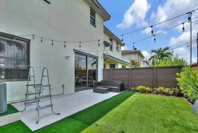 15678 NW 91st Ct, Miami Lakes, FL 33018 - view of yard featuring a patio