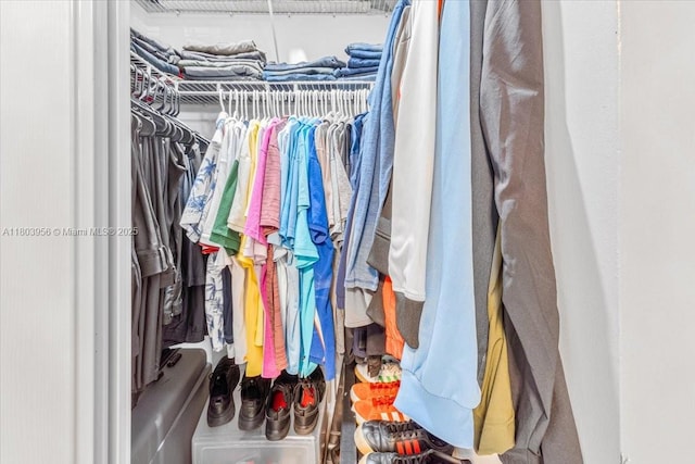 8000 SW 36th St, Miami, FL 33155 - view of walk in closet