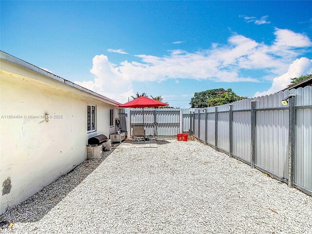 20421 NW 25th Ave, Miami Gardens, FL 33056 - photo 33