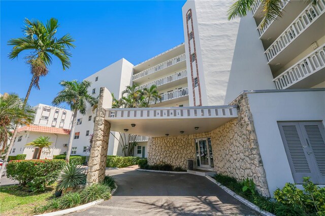 3181 S Ocean Dr Unit 308, Hallandale Beach, FL 33009 - photo 42