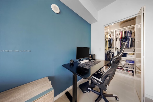 3030 NE 188th St Unit 602, Aventura, FL 33180 - view of office