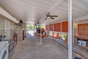 3275 NW 95th St, Miami, FL 33147 - view of patio with washer / dryer