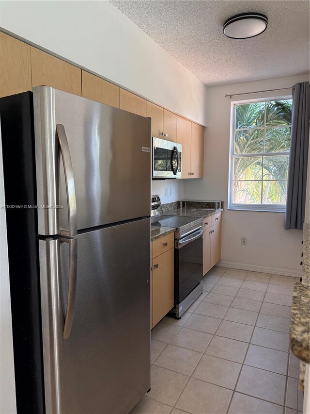 616 Clearwater Park Rd Unit 212, West Palm Beach, FL 33401 - photo 9