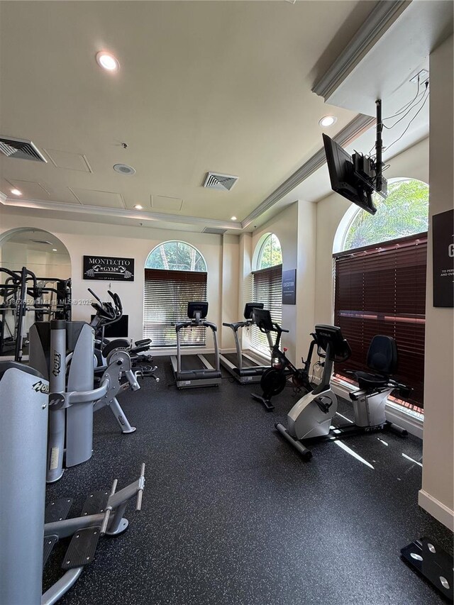 616 Clearwater Park Rd Unit 212, West Palm Beach, FL 33401 - gym featuring recessed lighting and baseboards
