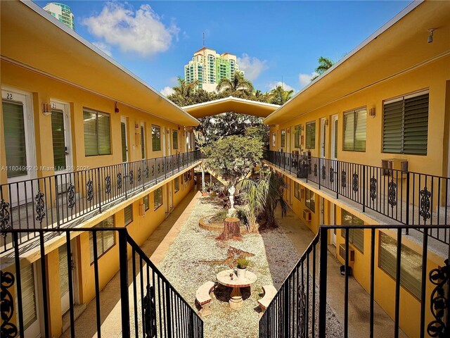 65 Washington Ave Unit 3, Miami Beach, FL 33139 - view of property's community
