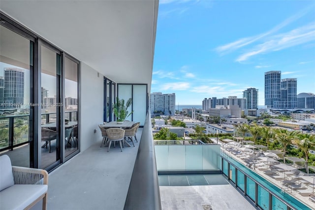 580 72nd St Unit 808, Miami Beach, FL 33141 - photo 2