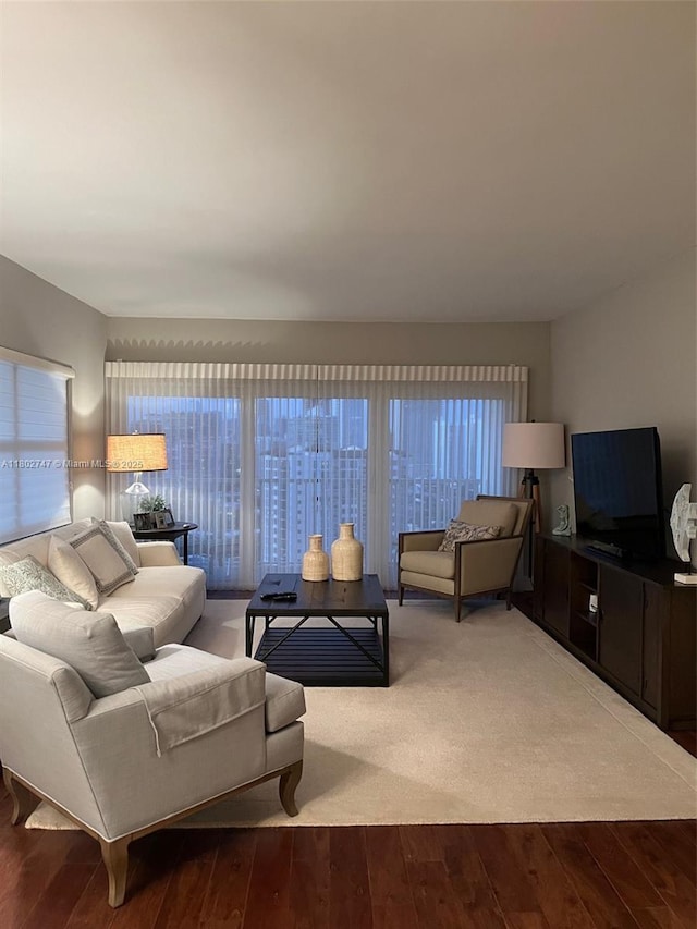 300 Bayview Dr Unit 2105, Sunny Isles Beach, FL 33160 - photo 2