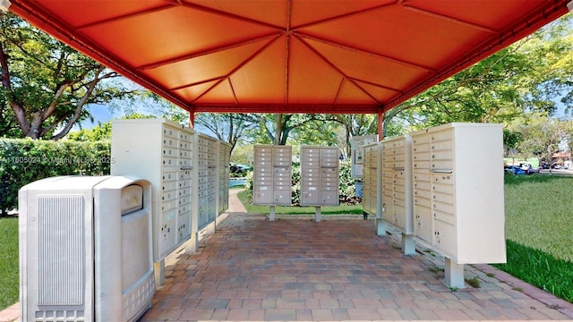 15805 W Waterside Cir Unit 202, Sunrise, FL 33326 - surrounding community featuring mail area