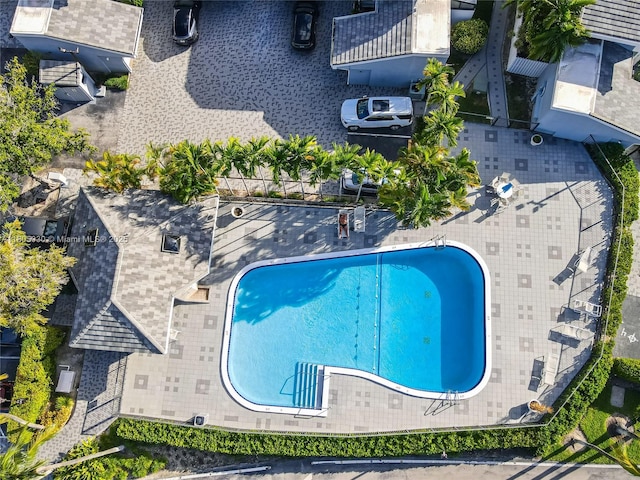 214 Poinciana Dr Unit 204, Sunny Isles Beach, FL 33160 - view of community pool