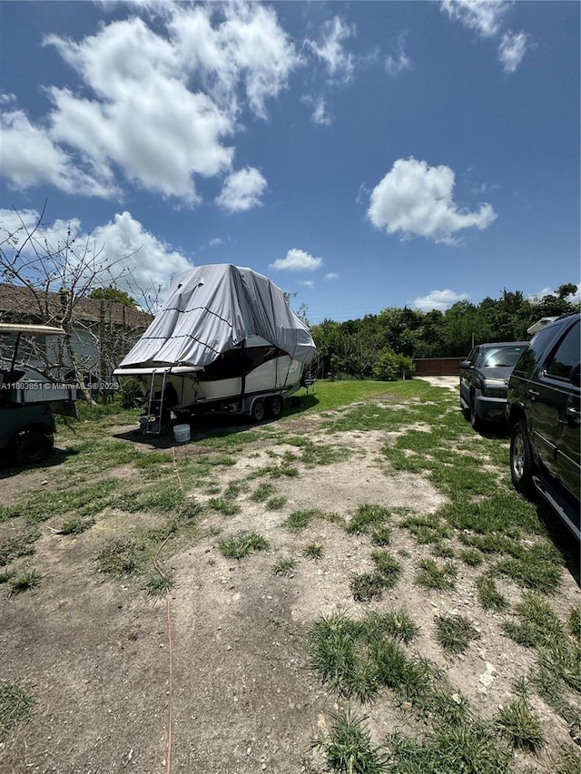 554 SW 7th St, Florida City, FL 33034 - view of yard