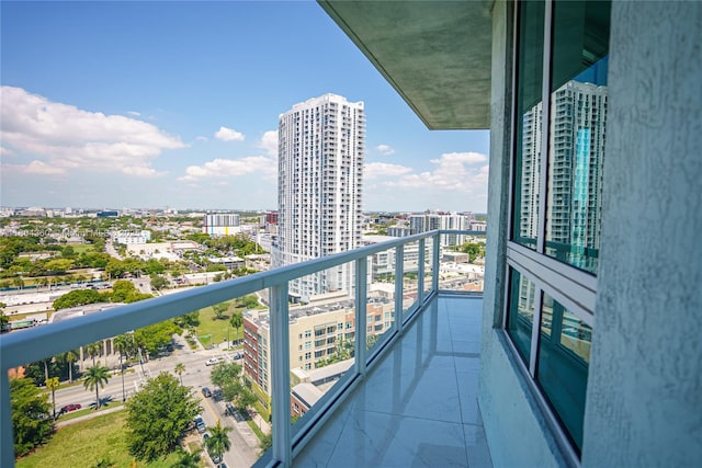 1900 N Bayshore Dr Unit 1918, Miami, FL 33132 - balcony with a view of city