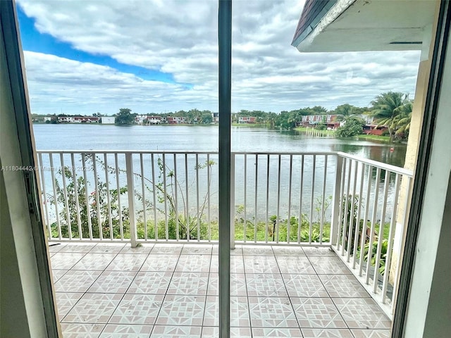 310 NW 107th Ave Unit 208, Miami, FL 33172 - photo 1