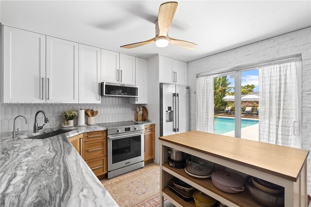 4461 NE 15th Ave, Oakland Park, FL 33334 - photo 14