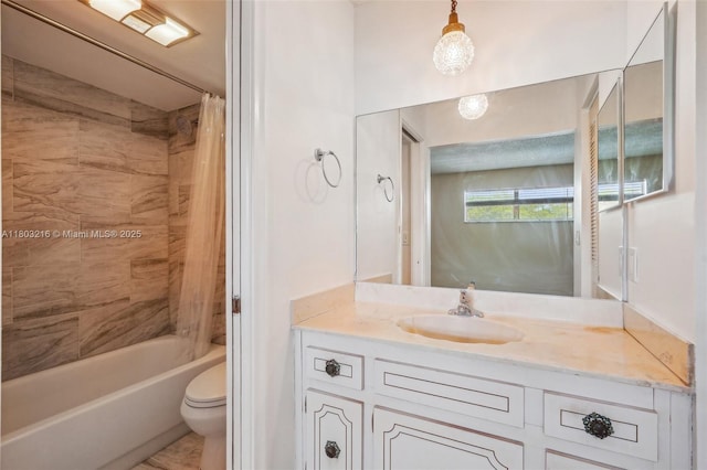3774 Inverrary Blvd Unit 203P, Lauderhill, FL 33319 - bathroom featuring vanity and shower / bath combination with curtain