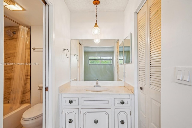 3774 Inverrary Blvd Unit 203P, Lauderhill, FL 33319 - full bath with a closet, vanity, and shower / bath combo with shower curtain