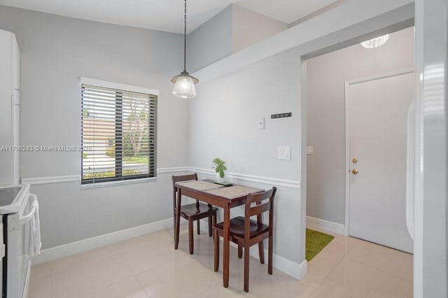 8080 Sweetbriar Way, Boca Raton, FL 33496 - dining area featuring light tile patterned flooring and baseboards
