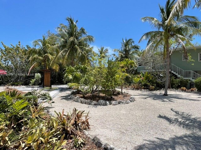 140 Gardenia St, Plantation Key, FL 33070