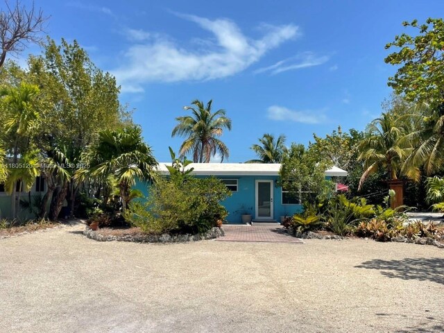 140 Gardenia St, Plantation Key, FL 33070