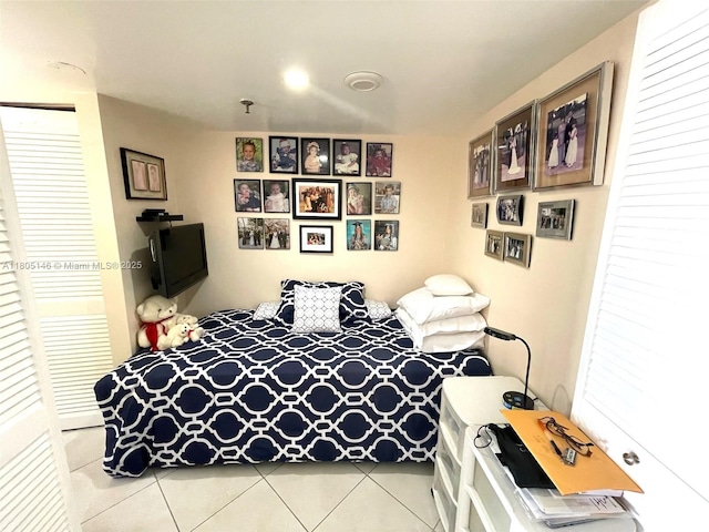 2625 Collins Ave Unit 1409, Miami Beach, FL 33140 - view of tiled bedroom