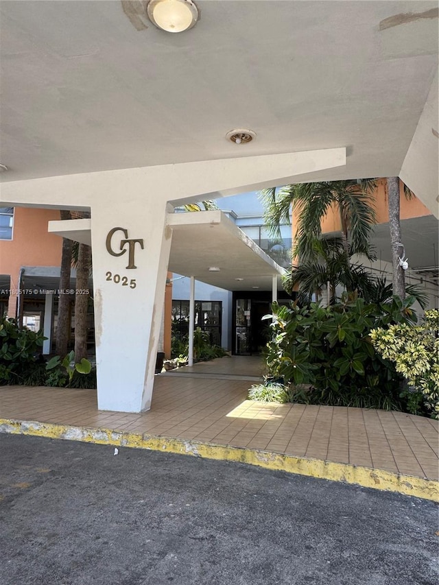2025 NE 164th St Unit 206, North Miami Beach, FL 33162 - view of property entrance