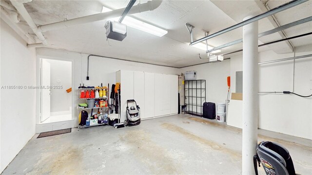 931 SW 11th St Unit H-1, Miami, FL 33129 - garage featuring a garage door opener
