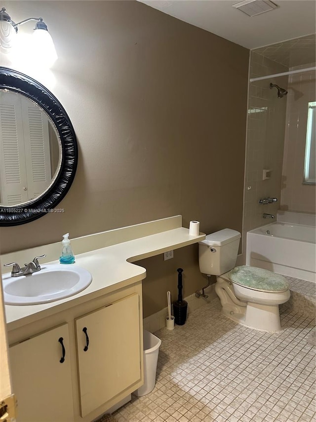 8631 Bridle Path Ct, Davie, FL 33328 - bathroom featuring toilet, vanity, and shower / tub combination