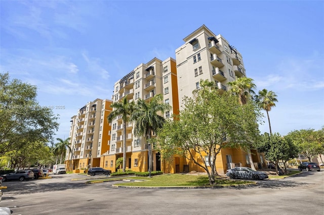 9021 SW 94th St Unit 306, Miami, FL 33176 - view of apartment building / complex
