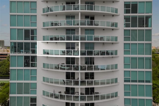 2101 Brickell Ave Unit 807, Miami, FL 33129 - view of apartment building / complex