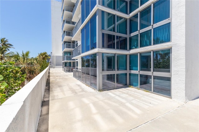 2655 Collins Ave Unit 411, Miami Beach, FL 33140 - view of balcony