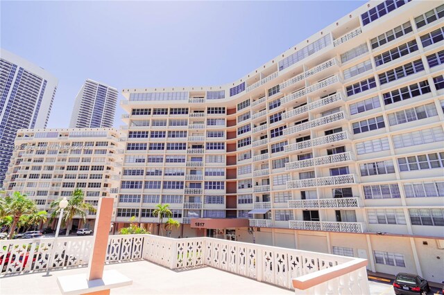 1817 S Ocean Dr Unit 0918, Hallandale Beach, FL 33009 - view of apartment building / complex