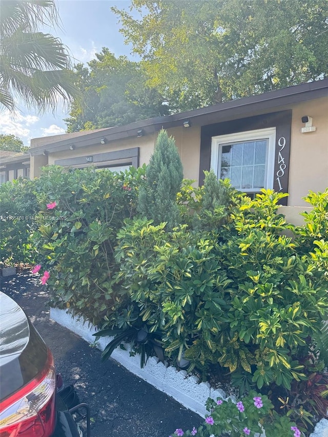 9481 W Elm Ln, Miramar, FL 33025 - property entrance with stucco siding